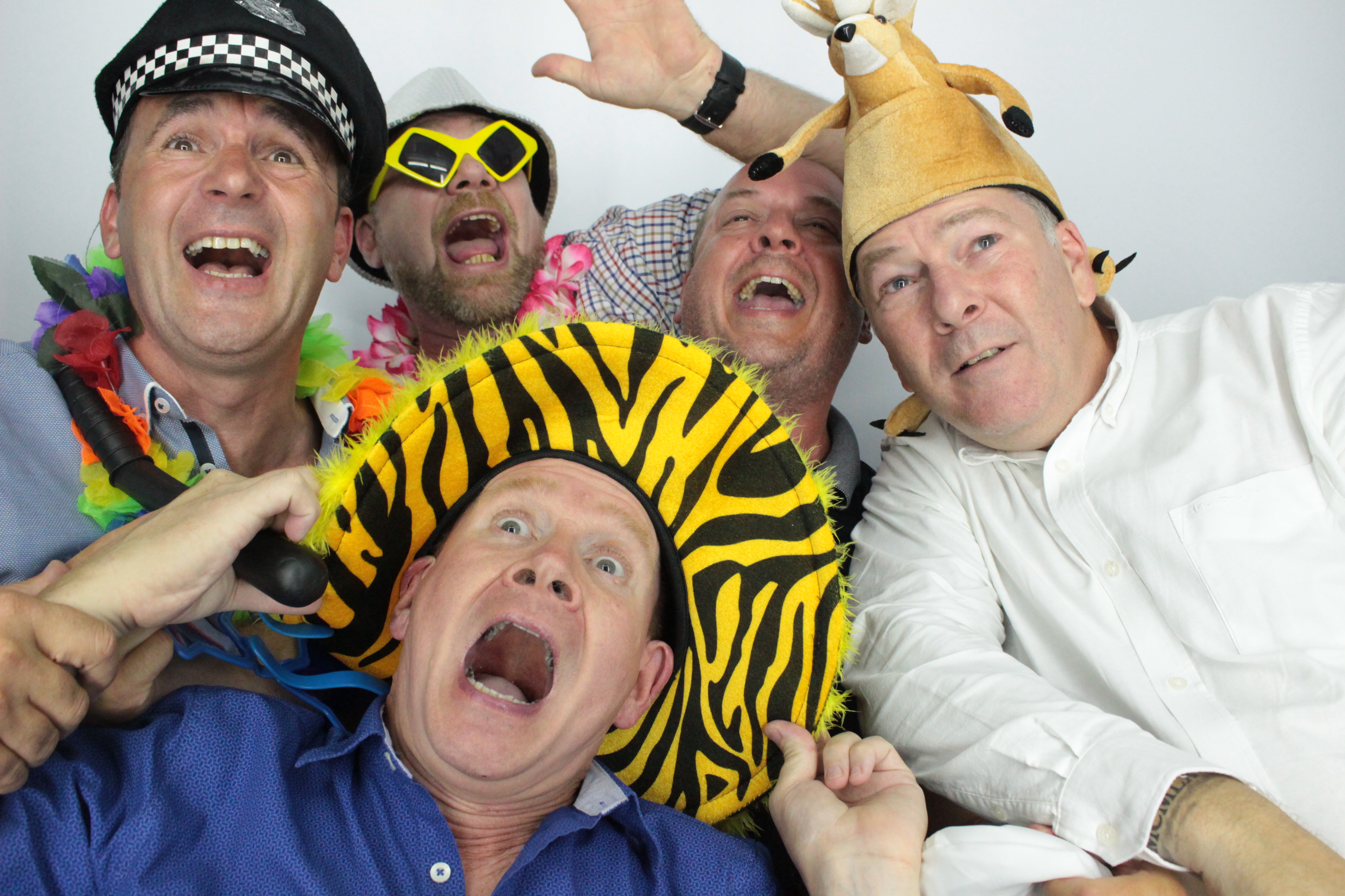 Martin & Colleen’s Joint 50th | View more photos from the event at gallery.myphotoboothexperience.co.uk/u/MyPhotoBoothExperienceLtd/Martin-Colleen’s-Joint-50th